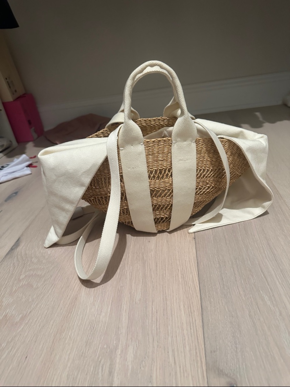 Muun raffia basket bag